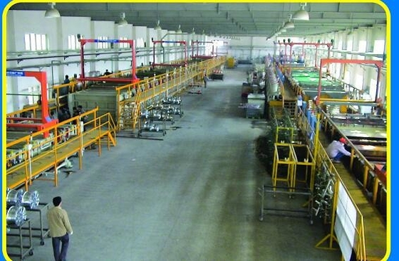 AC220V elektroplatering productielijn in staat om hoge plating uniformiteit te bereiken