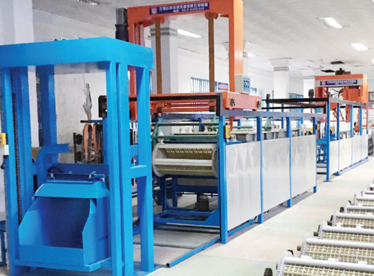 Automatische loop plating lijn Precieze voeding Snel en handig Hangende PLC Control OEM