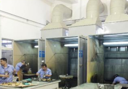 De Toebehoren die van het nikkelchromium Productielijnluchtvaart galvaniseren Geen de Verfzaal van de Pompnevel
